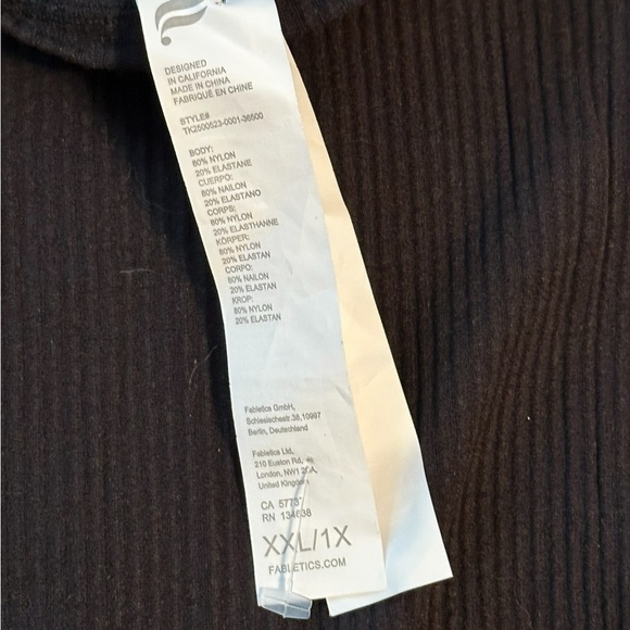 Fabletics Women’s XXL 1X Ribbed Workout Tank Top Black NWT - Picture 5 of 8